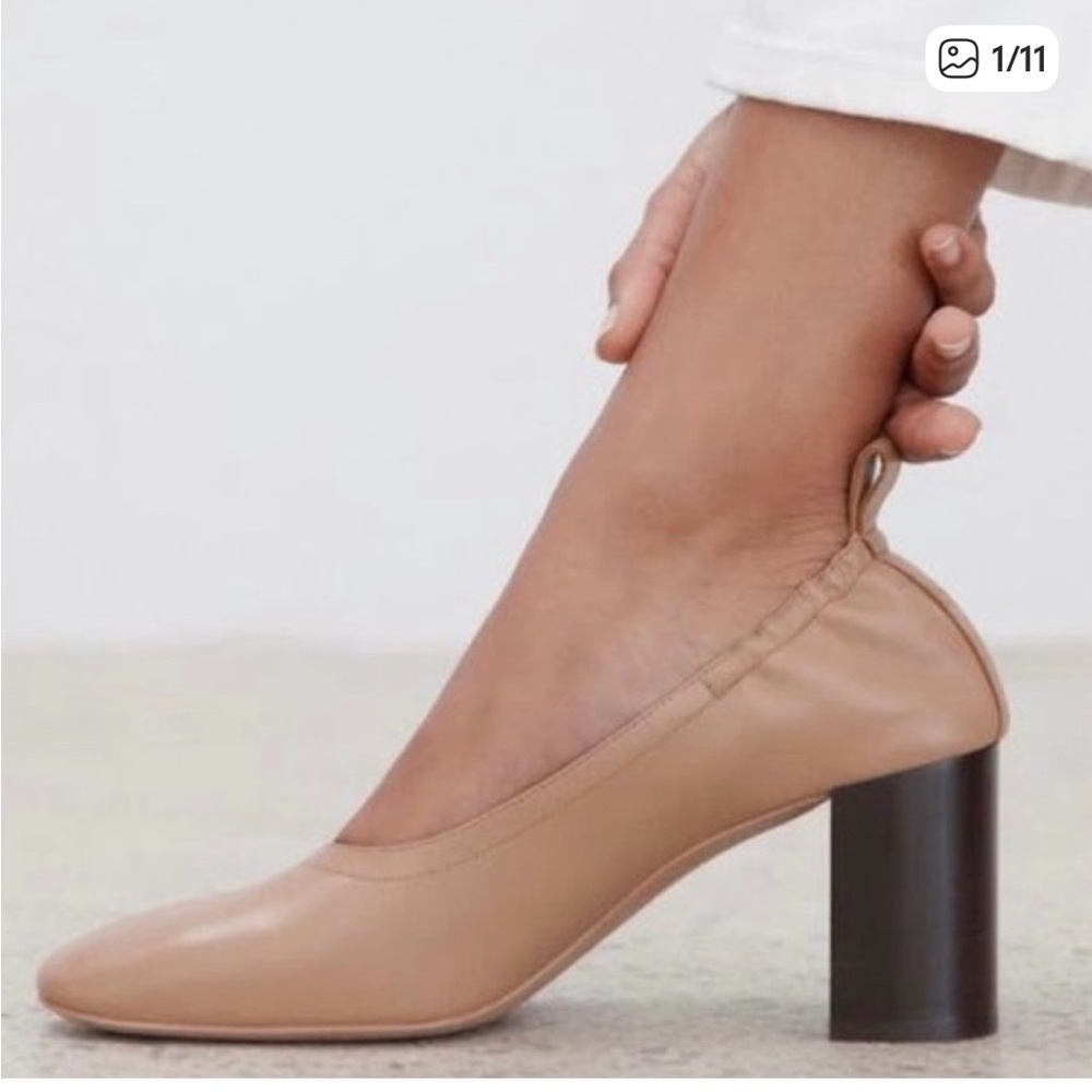 Everlane day heel in pecan
